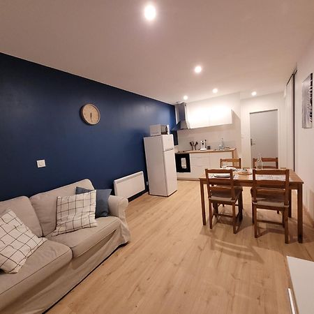 T2 Spacieux Centre-Ville Feurs ภายนอก รูปภาพ